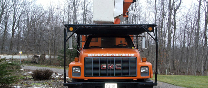 Bucket Truck Thessalon